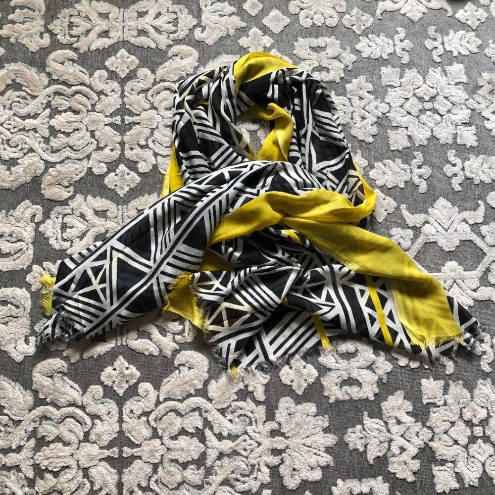 Urban Originals, Yellow, Blk & White Geometric Print Scarf, approx 74"x42"